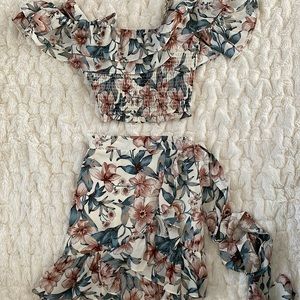 J.O.A. Floral two piece skirt and top set XS
